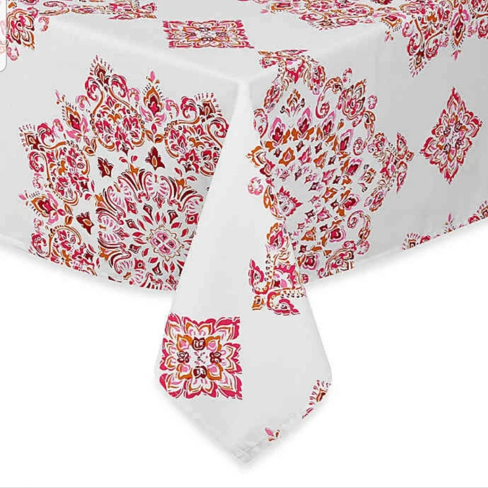 NWT Echo Design Parvani Tablecloth 60in x 120in Oblong